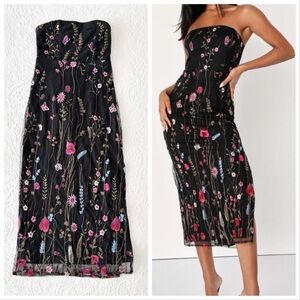 NWOT Lulus Bold Botanicals Black Floral Embroidered Strapless Midi Dress XSmall